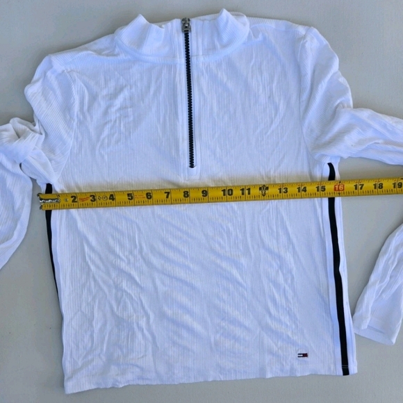 Tommy Jeans White Quarter Zip Pullover Nautical Chic Minimal Coadtal Vibes sz S - Picture 4 of 7